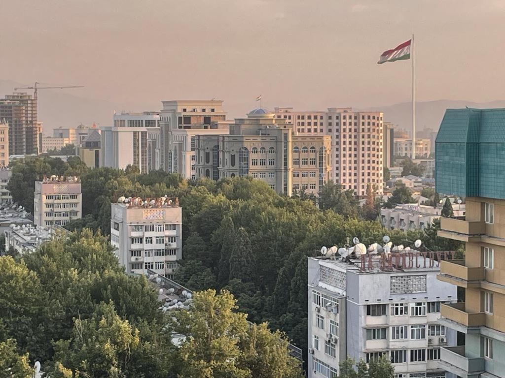 Appartement Kholova Душанбе Екстериор снимка
